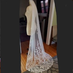 80" floral embroidered applique veil chapel floor length